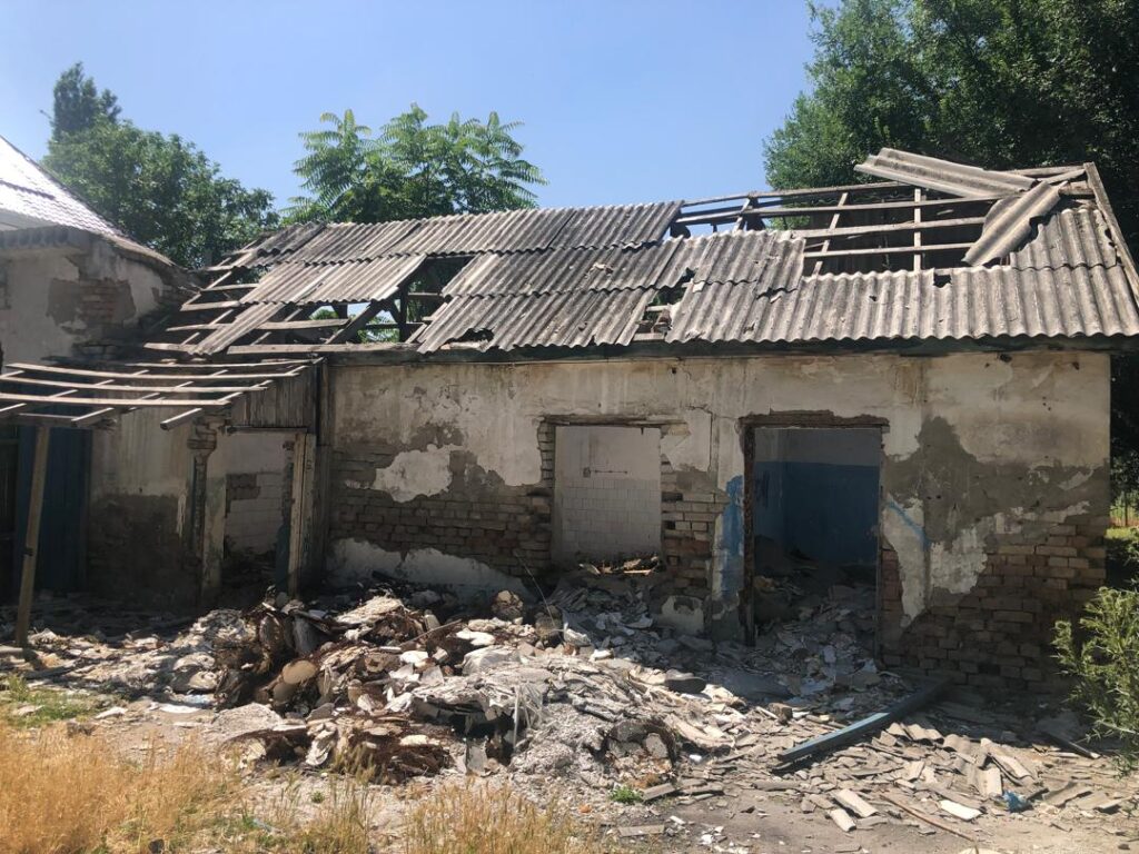 WhatsApp-Image-2025-02-28-at-14.20.51-2-—-копия-1024x768 Бишкекте мурдагы бала бакчанын имараты мамлекетке кайтарылды